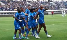Nick Kuipers Percaya Diri dengan Persib Formasi Bojan Hodak Dibandingkan Luis Milla