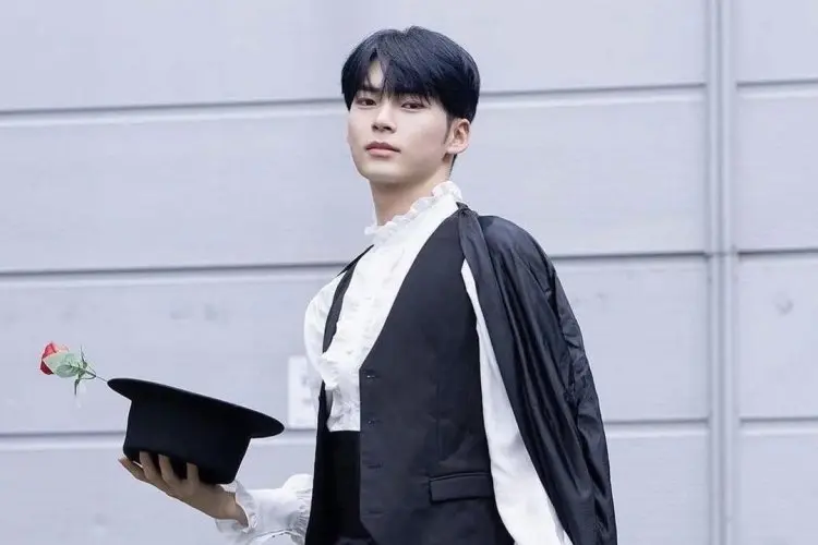 RESMI! Sung Han Bin ZEROBASEONE Menjadi MC ‘M Countdown’