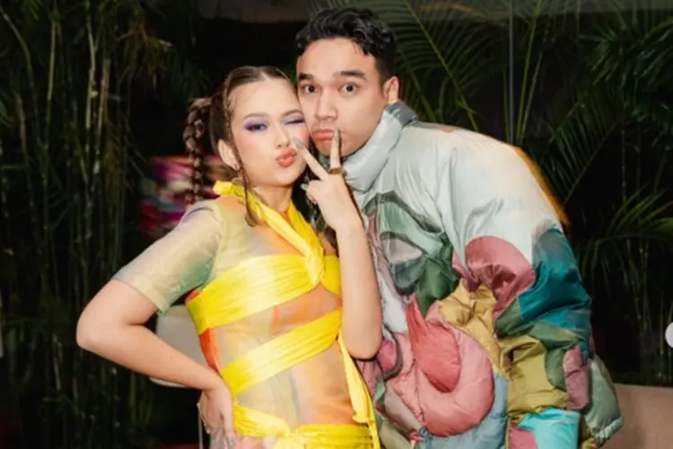 Pertahankan Hubungan dengan Rebecca Klopper, Denny Darko Singgung Penyesalan Fadly Faisal