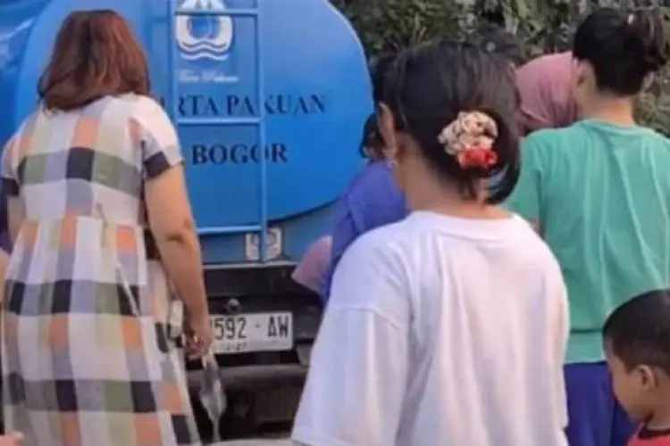 Tirta Pakuan Kota Bogor Bantu Wilayah yang Kekeringan, Ajak Masyarakat jadi Pelanggan 