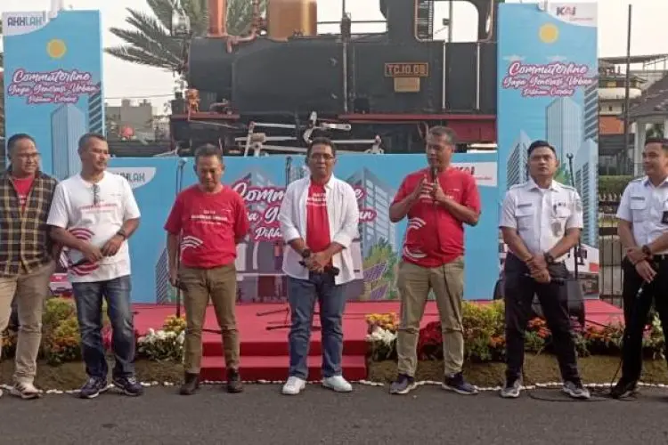 Di Stasiun Bandung, KAI Commuter Ajak Generasi Urban Gunakan Transportasi Publik
