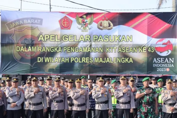 Jelang KTT ASEAN, Personel Polres Majalengka Siaga Amankan Bandara Kertajati