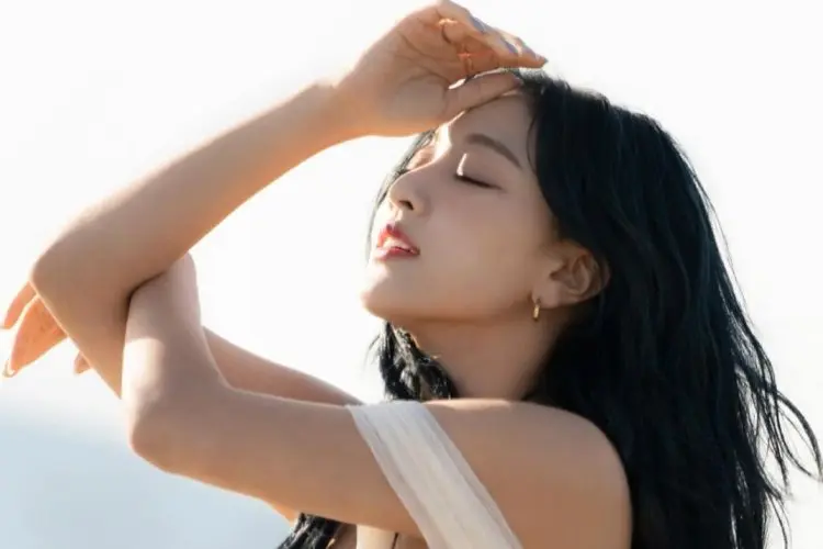 Jihyo TWICE Akan Merilis 'Killin' Me Good' Versi Bahasa Inggris
