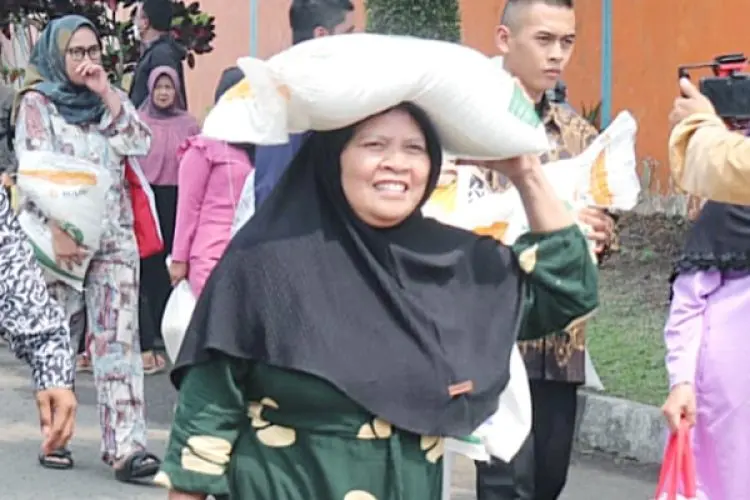 Budi Waseso: Bulog Impor Beras Hingga 2 Juta Ton dan Sebagian Dibagikan ke KPM