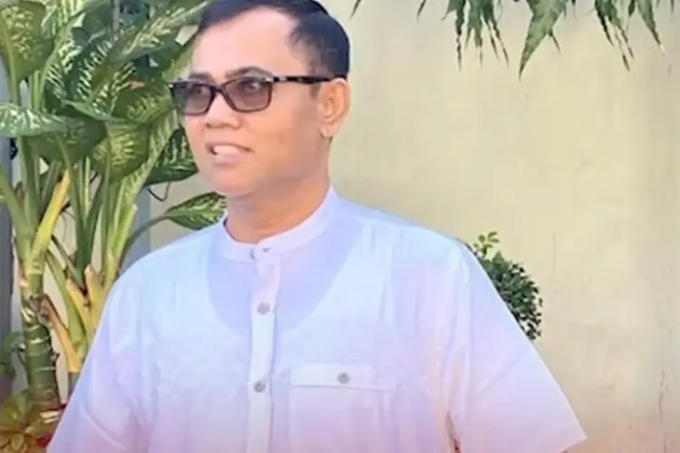 3 Video Syur Bikin Heboh, Rebecca Klopper Tak Dapat Lampu Hijau dari Haji Faisal