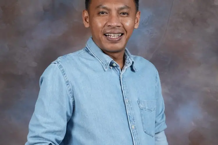 Semangat Membangun Tanah Kelahiran, Kang Tebe Maju Jadi Caleg di Dapil II Jabar
