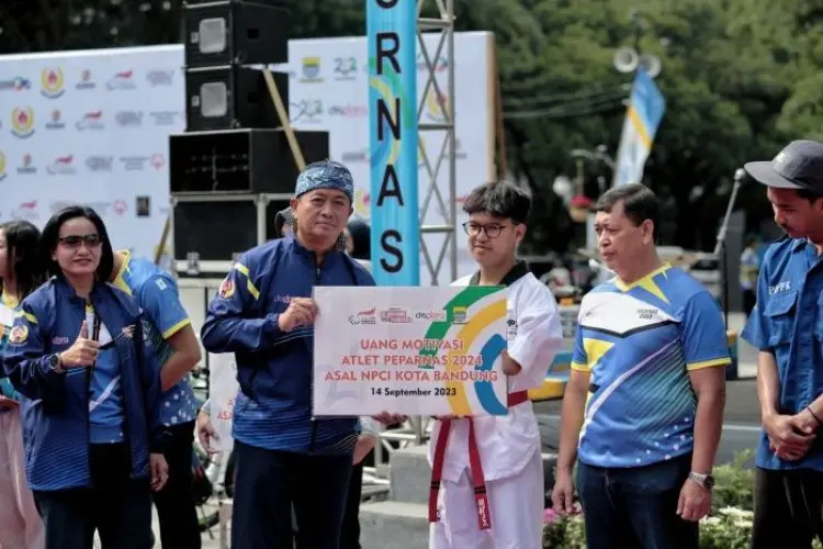 Pemkot Ajak Insan Olahraga Cintai Lingkungan 