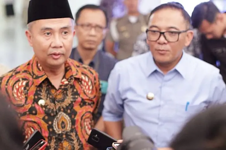 Gandeng Pangdam Siliwangi dan Kapolda Jabar, Bey Macmudin Bentuk Tim Terpadu DAS Cileungsi