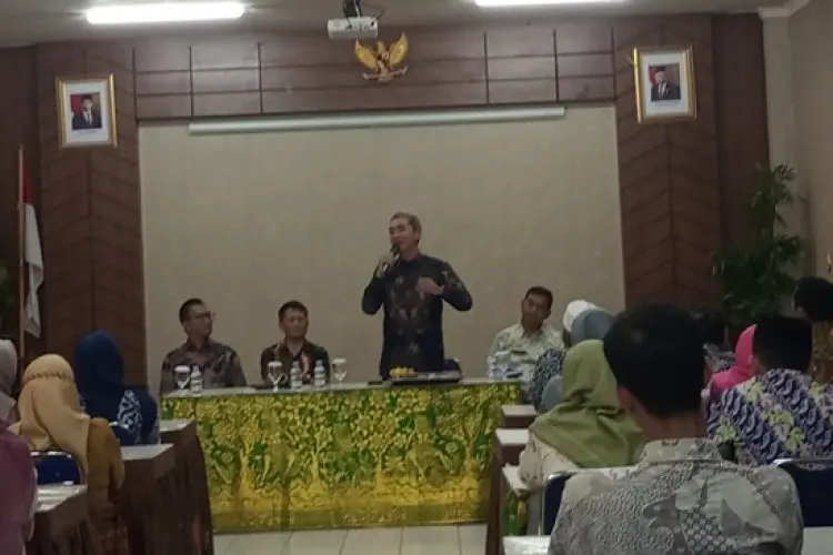 Dedie A Rachim Sosialisasi Pencegahan Pungli di SMP