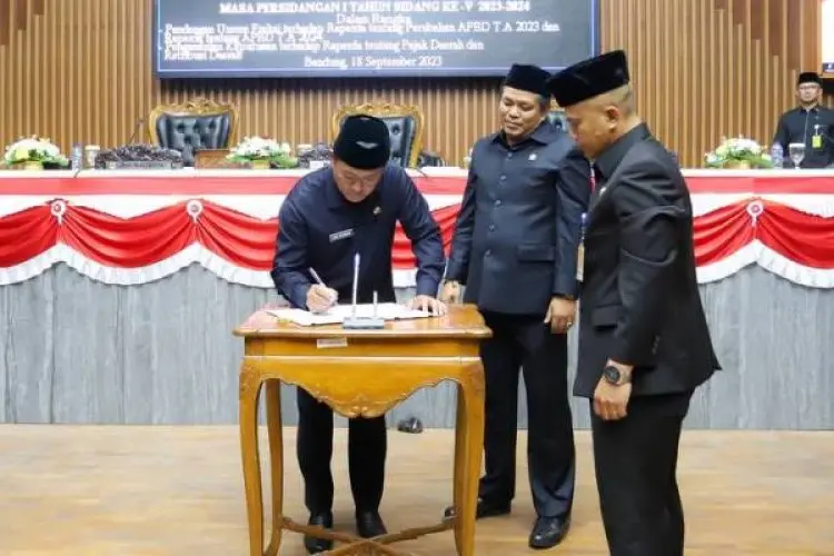 DPRD Kota Bandung Setujui Perda Pajak dan Retribusi Daerah