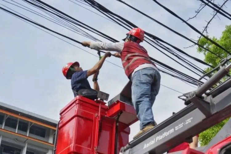 Apresiasi Penurunan Kabel, Warga Bilang Kini Kota Bandung Kian Estetik dan Nyaman