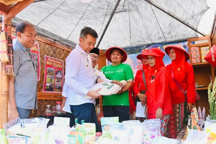 Pemprov Jabar Gelar Pangan Murah Mampir di Cianjur