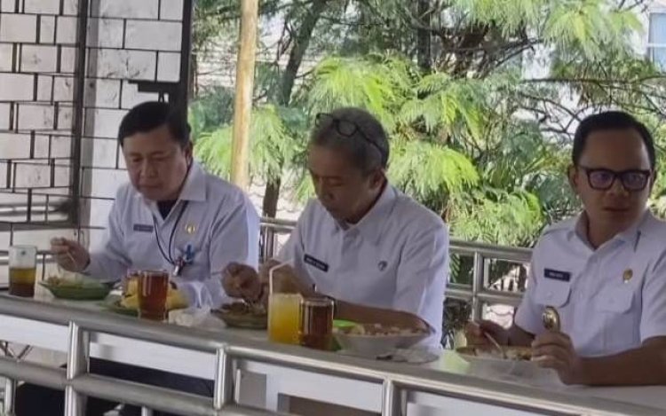 Bima Arya dan Ratusan ASN Kota Bogor Makan Siang di Kantin Balai Kota