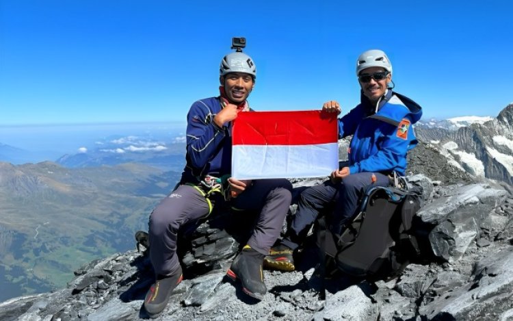 Ekspedisi Alpine Trilogy: Empat Pendaki Indonesia Puncaki Gunung Eiger Swiss untuk Kibarkan Merah Putih