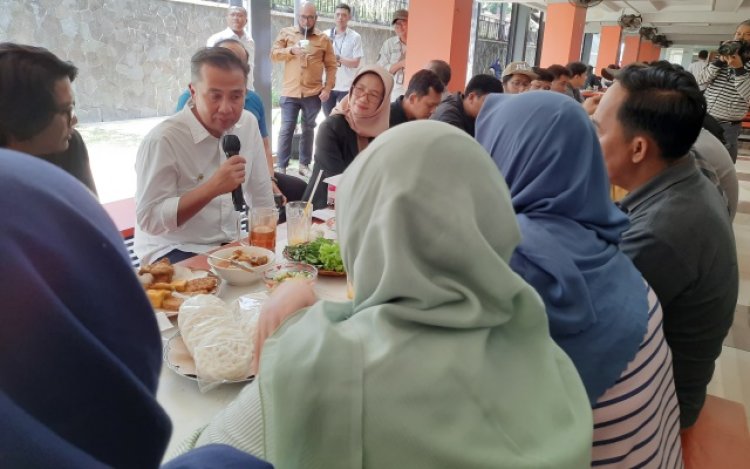 Jadi Penyakit Menahun, Bey Triadi Fokus Tangani Sampah di Bandung Raya