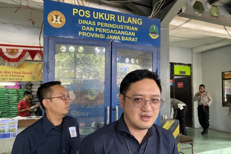 Pasar Kota Bandung Sosialisasikan Tong Komposter Kurangi Sampah