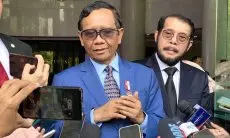 Kasus Dugaan Korupsi Proyek Whoosh, Mahfud MD Tegaskan Siap Diperiksa KPK