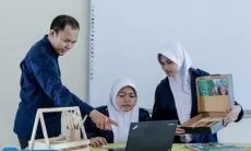 Inovasi Siswa SMAN 1 Cisarua Berbuah Raihan Medali Emas di Ajang FIKSI 2023