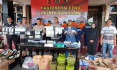 Polres Kuningan Tangkap Enam Tersangka Penyalahgunaan Obat Keras