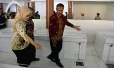 Resmikan Pasar Losari Kidul, Wabup Cirebon Sebut sebagai Pasar Terbersih dan Berstandar SNI
