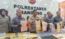 Ibu dan Anak di Bandung, Edarkan Ribuan Ekstasi Modifikasi Kapsul 