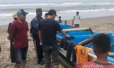 Dihantam Gelombang Tinggi, Nelayan Cianjur Dikabarkan Hilang Tenggelam, Tim SAR Masih Terus Mencari