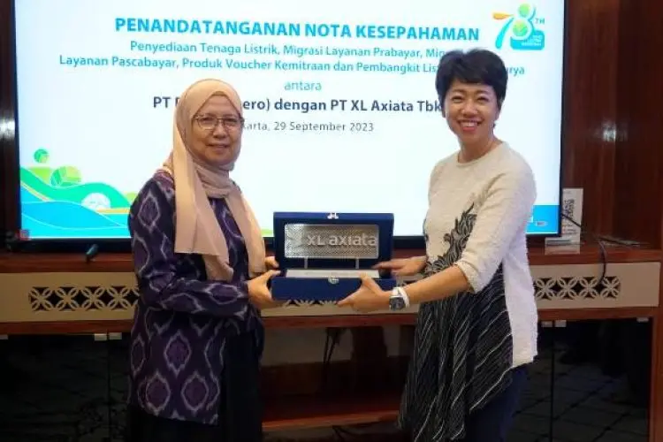 Tingkatkan Sinergi Bisnis, XL Axiata dan PLN Kolaborasi Integrasi Produk dan Gali Potensi Bisnis 
