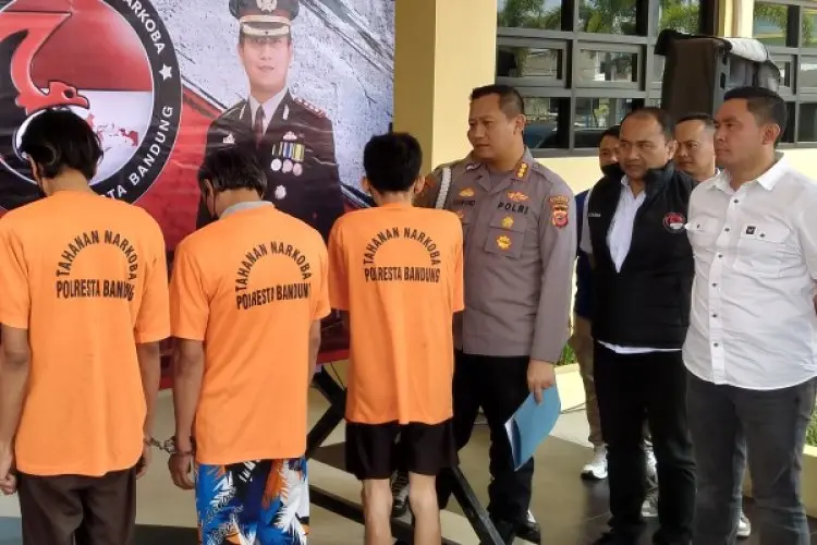 Kurir Sabu Bermodus Jadi Penjual Balon di Bandung Ditangkap Polisi