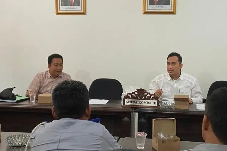 Komisi III Tuding Mengurus PBG Masih Ruwet.