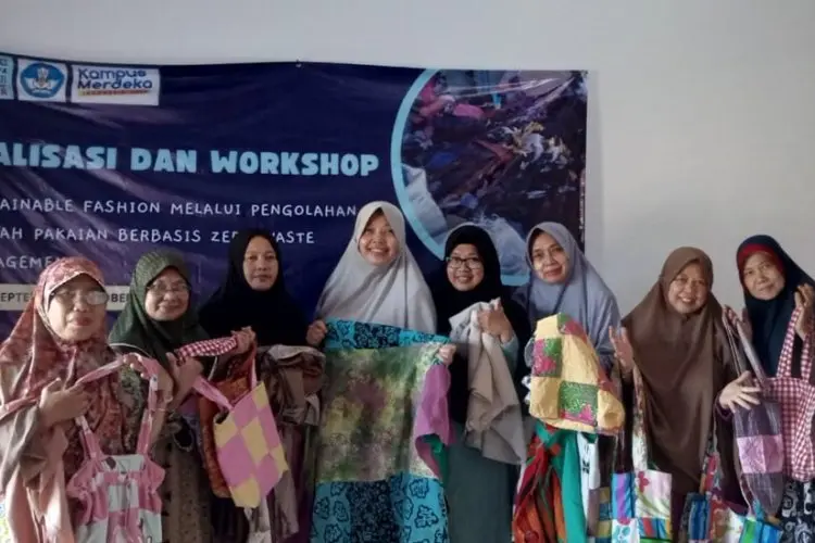 UGJ dan UMc Kolaborasi Program Sustainable Produk Fesyen Zero Waste Management