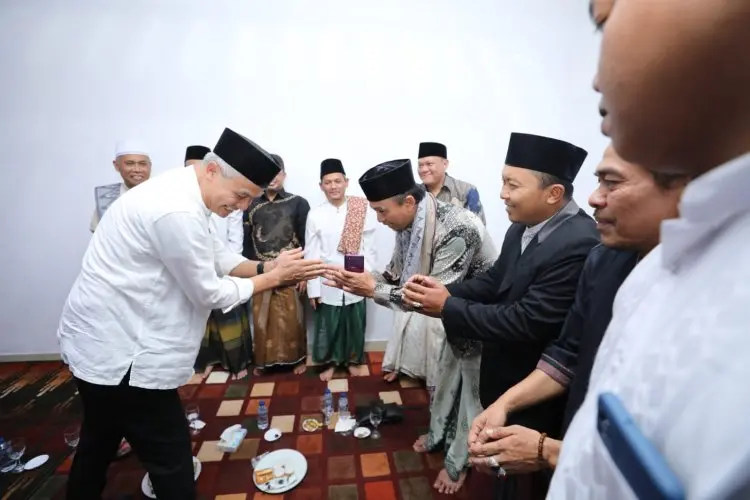 Silahturahmi dengan Pimpinan Pondok Pesantren se-Cianjur, Ganjar Didoakan Jadi Presiden