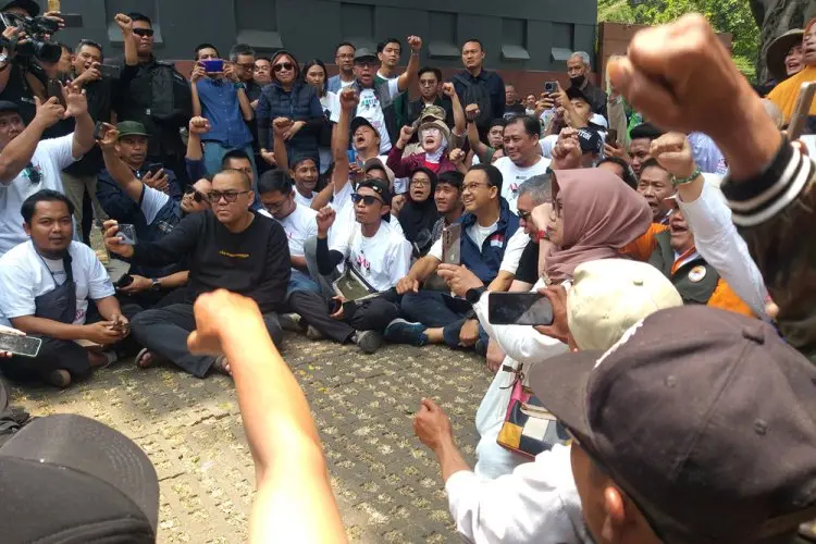 Gelombang Perubahan Bergema dari Gedung Indonesia Menggugat