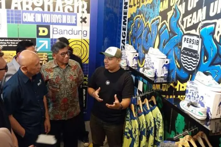 Graha Persib Libatkan UMKM, Teten Masduki Apresiasi Persib Bandung