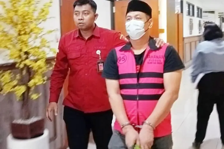 Kades Tonjong Nur Hakim Ditahan di Lapas Pondok Rajeg Cibinong Lantaran Korupsi