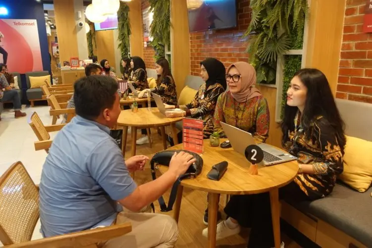 Kini Pelanggan Telkomsel & IndiHome Bisa Reservasi Layanan GraPARI dari Rumah
