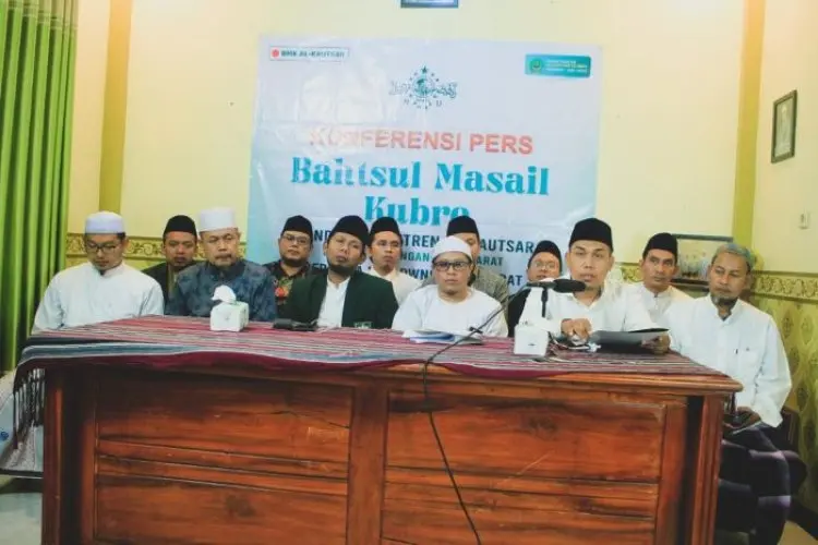 Janji Manis Calon Pemimpin Tanpa Keseriusan, Hukumnya  Haram