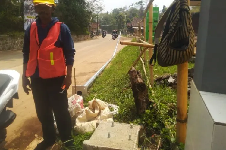 Dua Tahun Tanpa Penerangan, Uwar Ingin PJU di Bunisari-Cilangari Cepat Menyala