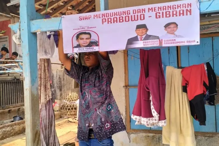 Warga Kabupaten Bandung Banyak yang Pasang Banner Prabowo-Gibran