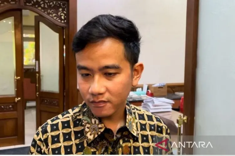 Wakil Presiden Gibran Rakabuming Raka Blusukan ke Surakarta Saat Libur Lebaran, Serap Aspirasi Warga dan Tinjau Pelaksanaan Kebijakan