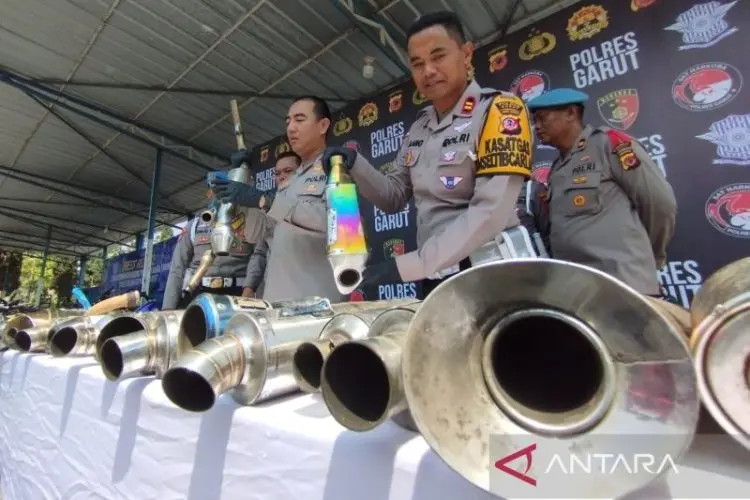 Banyak Warga Mengeluh, Polisi Sita 1.011 Knalpot 'Brong' di Garut