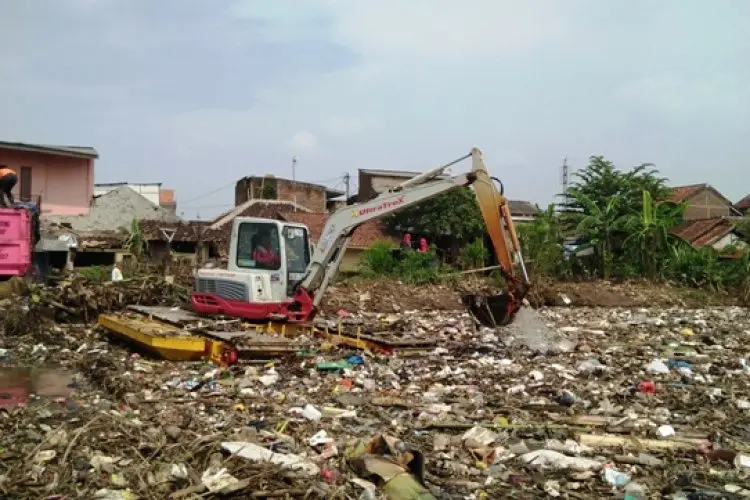 Legislator Jabar Ajak Seluruh Elemen Masyarakat Mulai Peduli Masalah Sampah