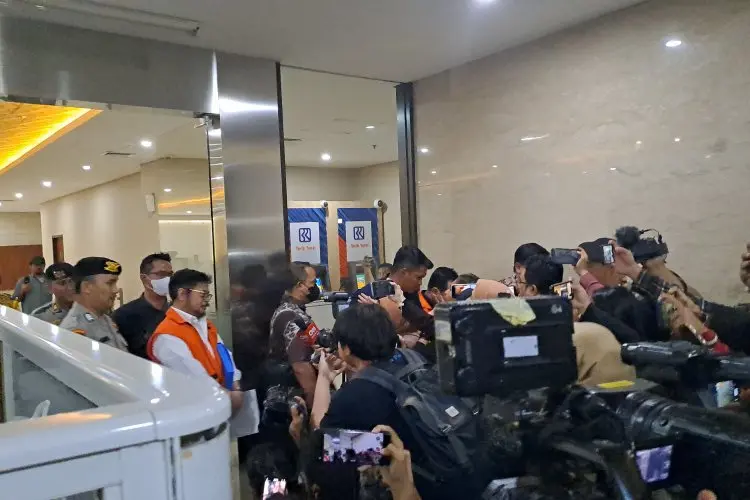 Usai Diperiksa Bareskrim Polri, SYL Tutup Mulut