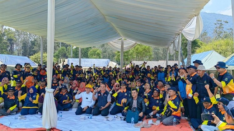 Hadiri Jambore TKSK Jawa Barat, Kang Ace Serukan Fraksi Golkar DPRD Jabar Kawal Program Kesejahteraan Rakyat