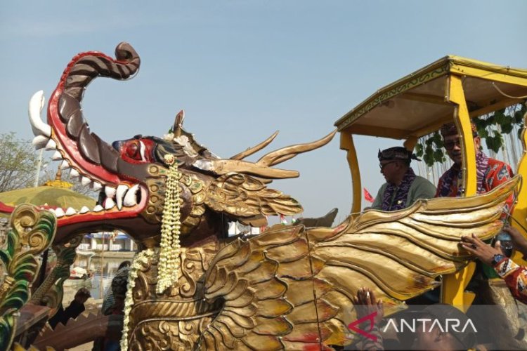 Bupati Cirebon: Tradisi Nadran Harus Dipromosikan Lebih Luas