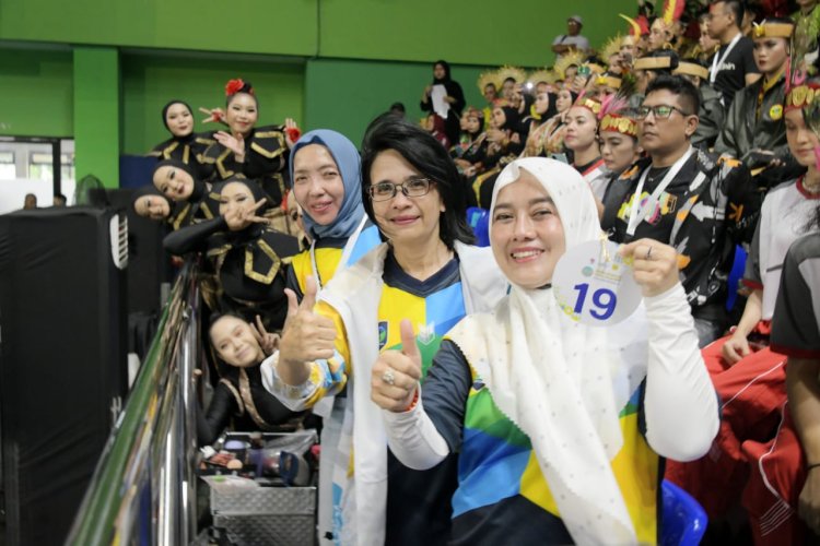 Lomba Nasional Senam Kreasi Piala Ibu negara, Amanda Apresiasi Kontingen Perwosi Jawa Barat