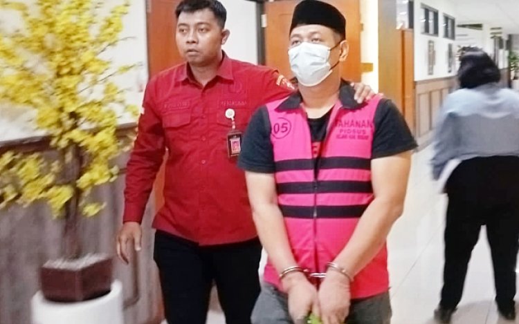 Kades Tonjong Nur Hakim Ditahan di Lapas Pondok Rajeg Cibinong Lantaran Korupsi