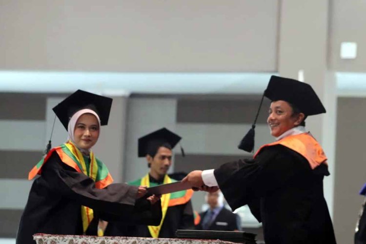 Kado Sumpah Pemuda, UMC Gelar Wisuda Ke-31 Tahun Akademik 2022/2023