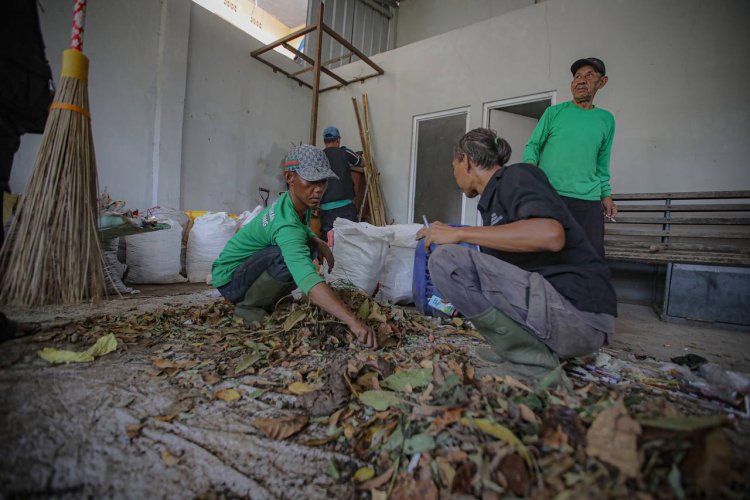 Sekda Kota Bandung Apresiasi Kewilayahan Soal Pengelolaan Sampah