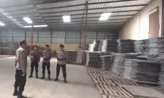 Polres Garut Siagakan Personel Amankan Gudang Logistik Pemilu