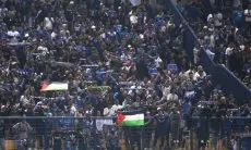 Ini Jawaban Persib Soal Bendera Palestina Boleh Dikibarkan di Stadion